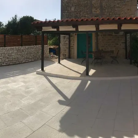 Apartments Malic Pridraga Exterior photo