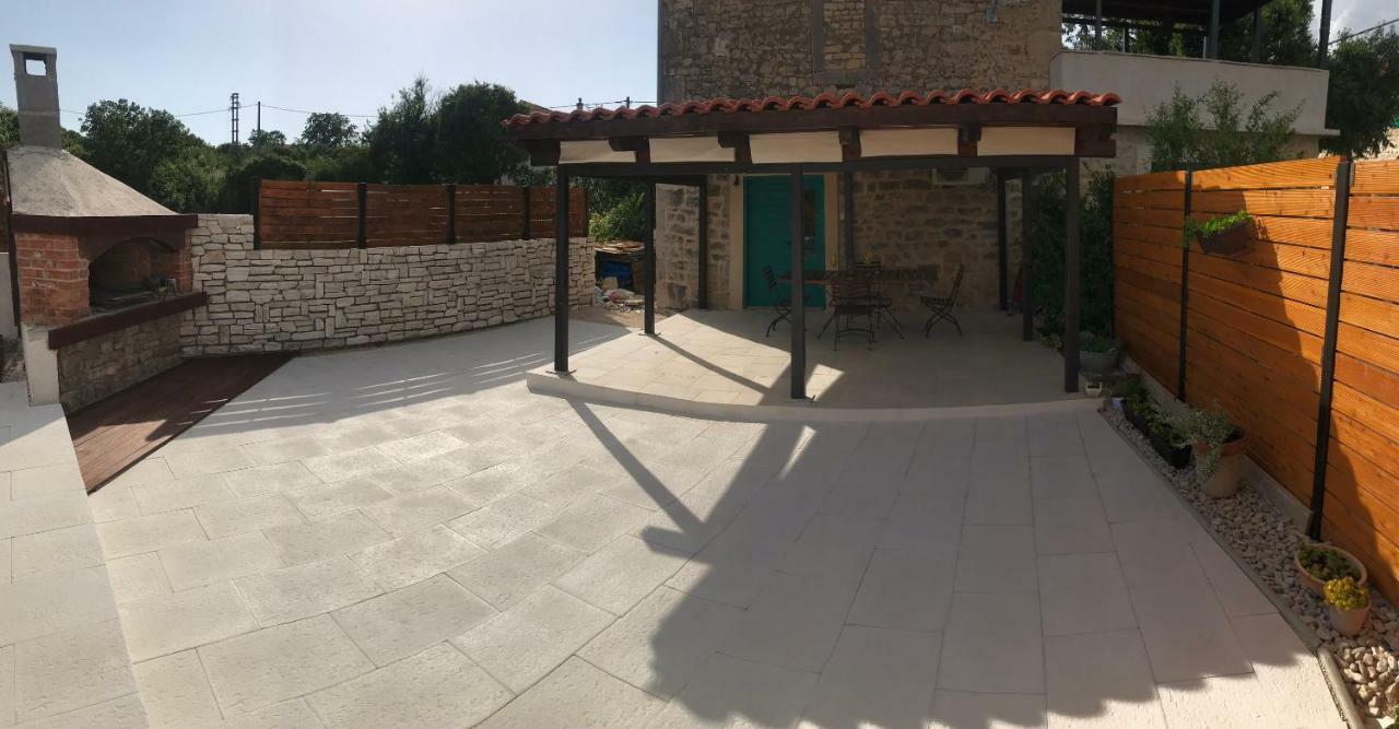 Apartments Malic Pridraga