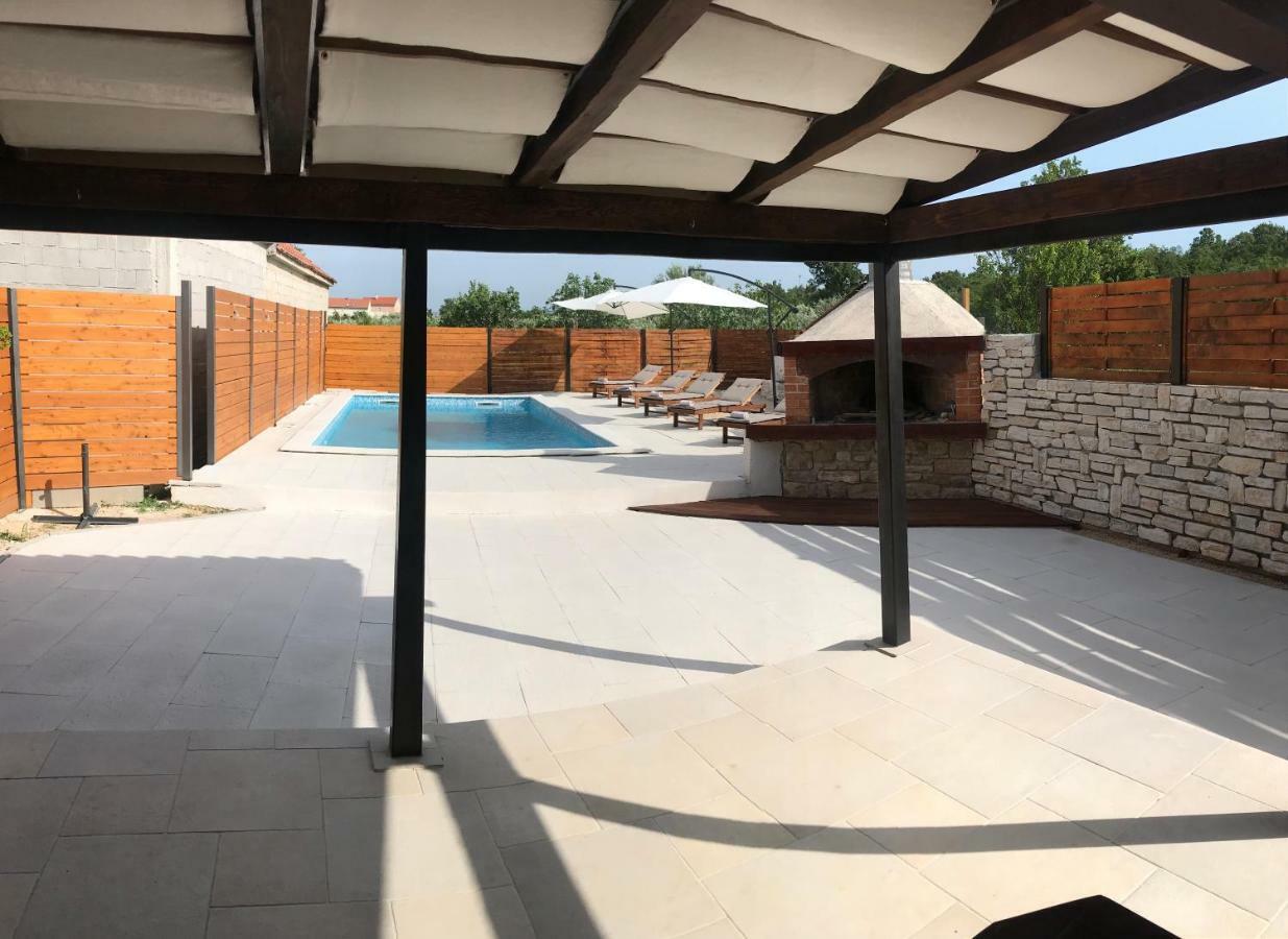 Apartments Malic Pridraga